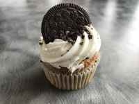 Cookies_and_cream_cupcake